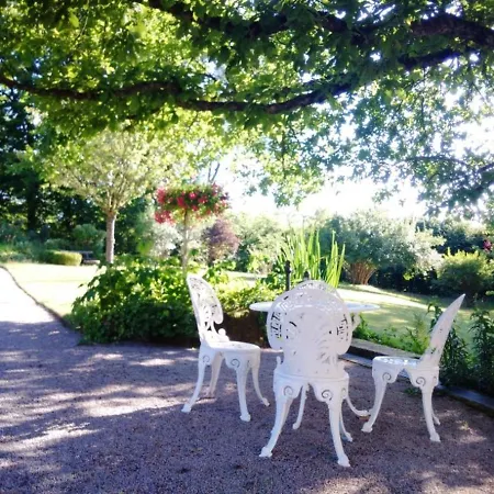 Charme Et Detente : Maison Avec Grand Parc, Cheminee Et Tennis, Proche D'epinal - Fr-1-589-499 * Aydoilles